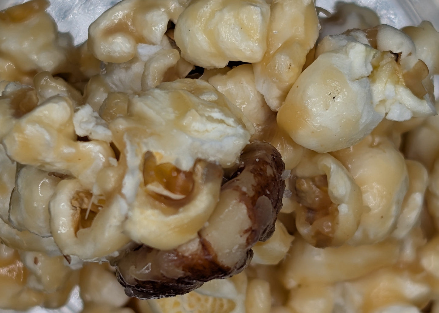 Caramel Popcorn with Mixed Nuts